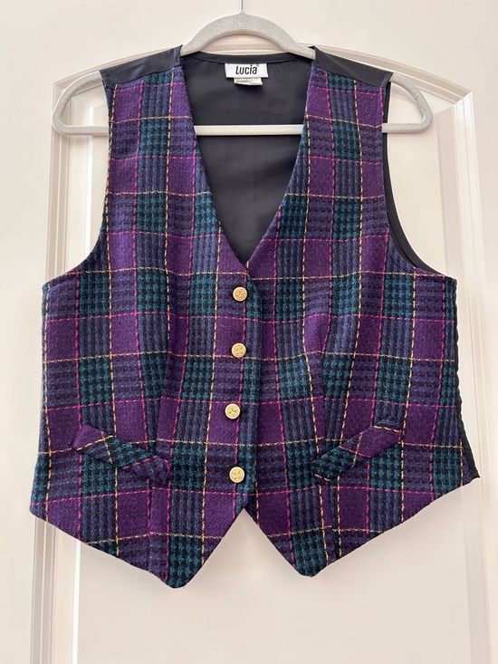Lucia Tops - Vintage Lucia Wool Blend Tartan Plaid Vest. Gold buttons. Dark academia. Retro